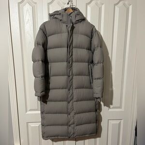 Women’s Aritzia TNA Super Puff Long Puffer Jacket Sz. S